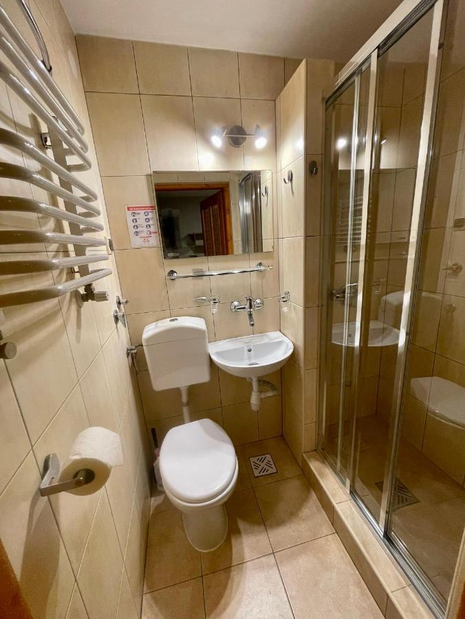 Osrodek Sportowo-Rekreacyjny Sloneczny Hotel Mszana Dolna Ngoại thất bức ảnh